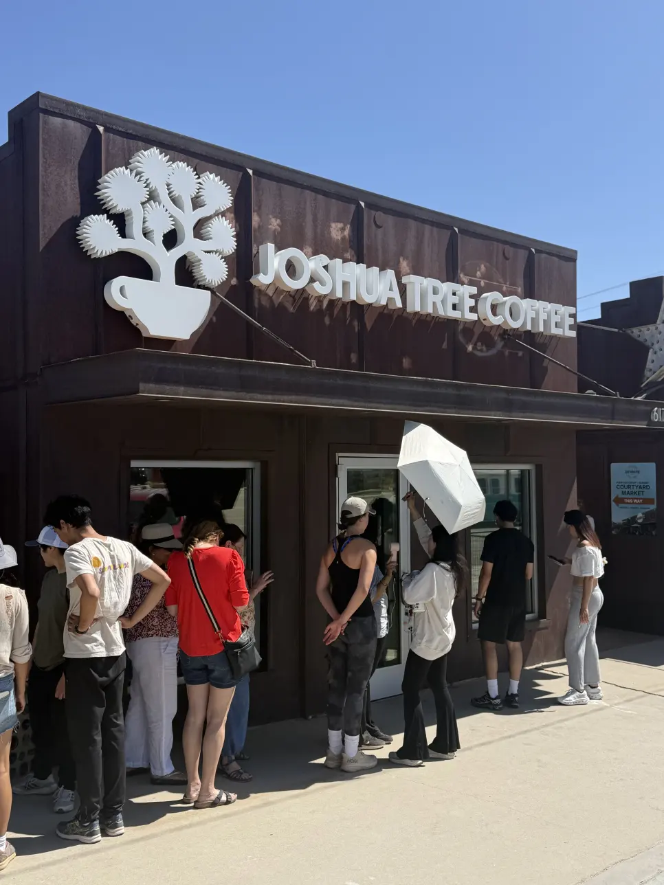 รีวิว Joshua Tree Coffee Company 2026: คาเฟ่สุดชิลก่อนลุยอุทยานแห่งชาติ