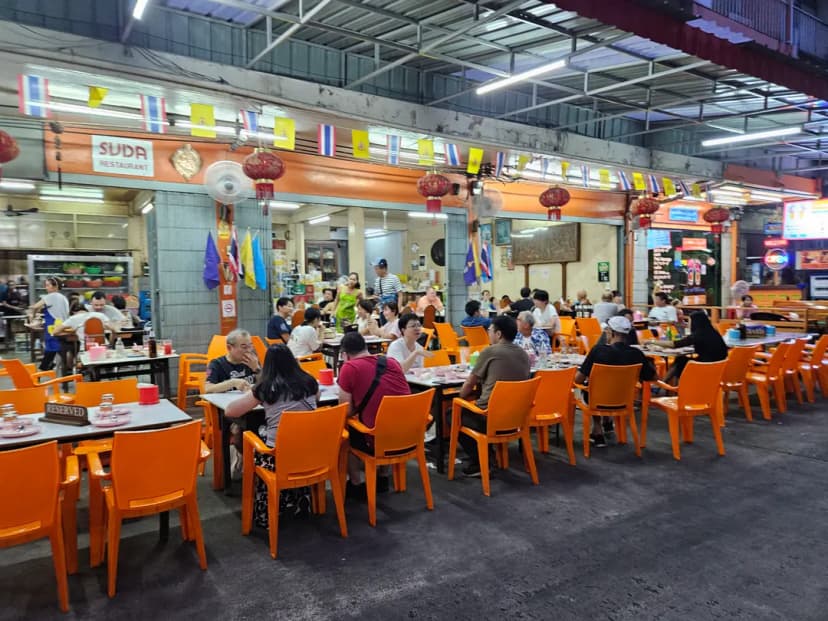 Suda Restaurant Dining Area