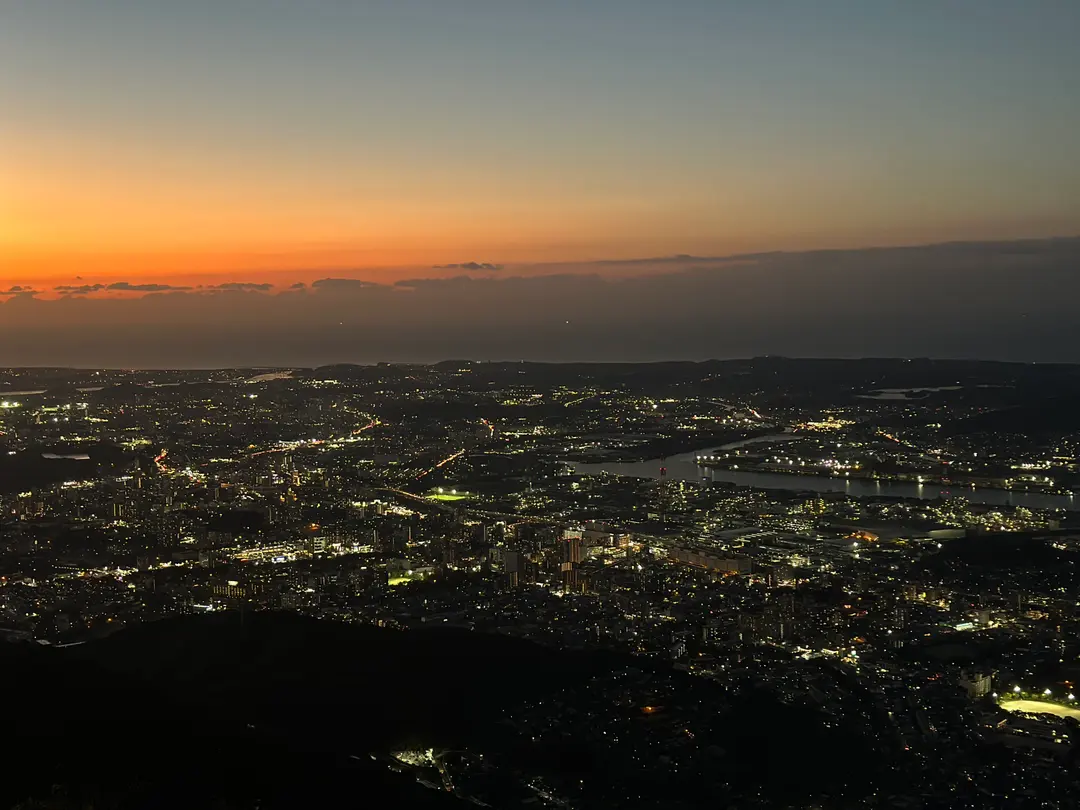 皿倉山展望台の夜景ガイド2026|無料シャトルバス・料金・おすすめの時間帯