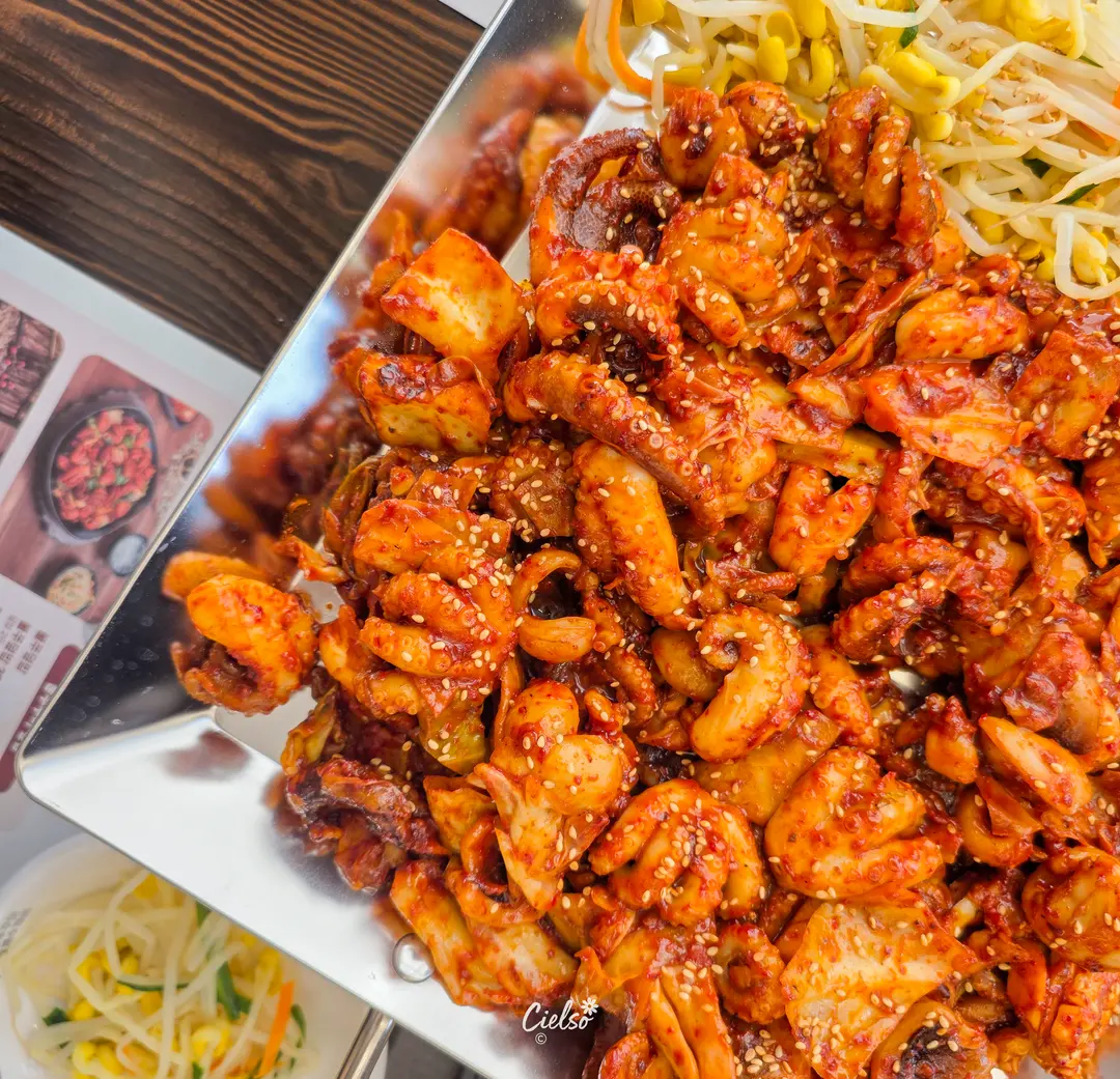 รีวิว Ddokkabi Buljjukkumi Gimpo: จูกุมิเผ็ดเด็ด คุ้มค่าการรอคอย!