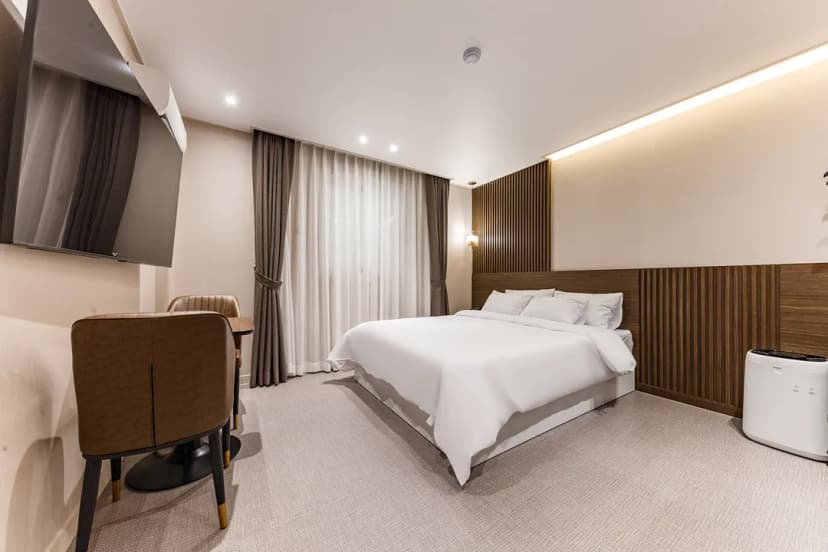 Anon Hotel Jochiwon Photos, Prices, & Location | NOL