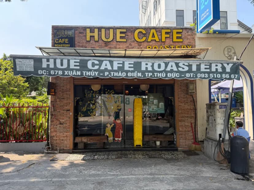 Hue Cafe Roastery entrance