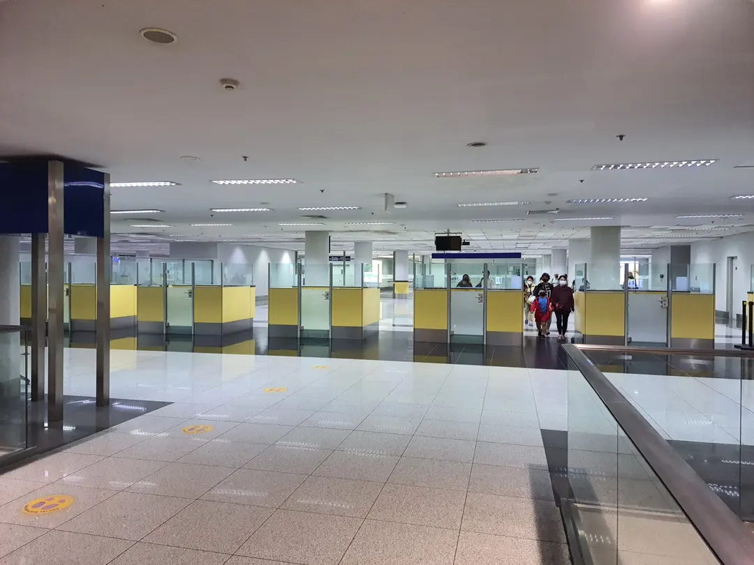 馬尼拉機場入境人潮稀少