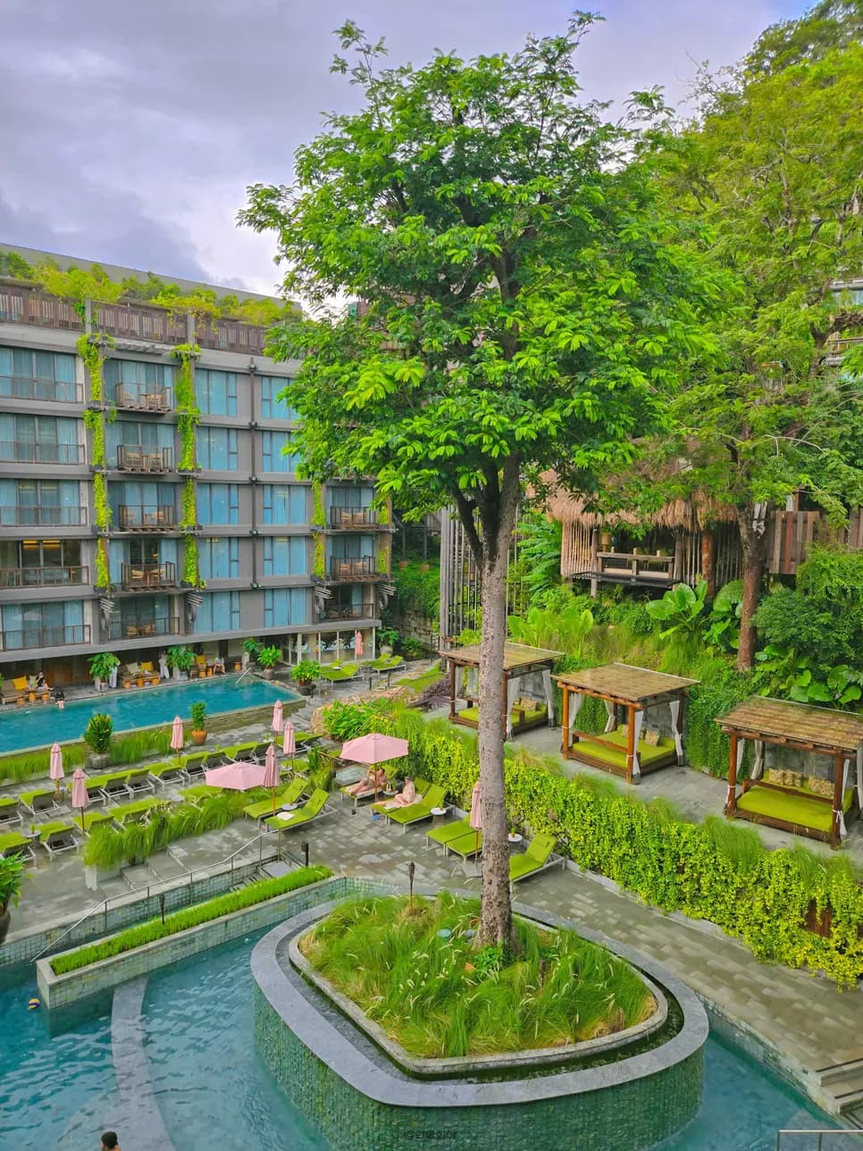 รีวิว Dineso Resort Phuket 2026: พูลวิลล่าหรู ใกล้ป่าตอง ฟีลป่าตอง