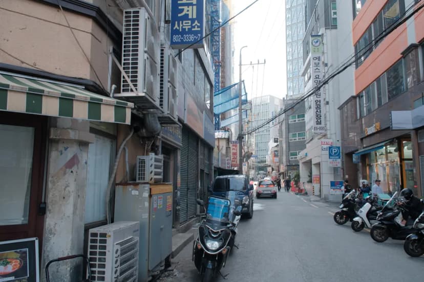 Walking route to Kanda Soba