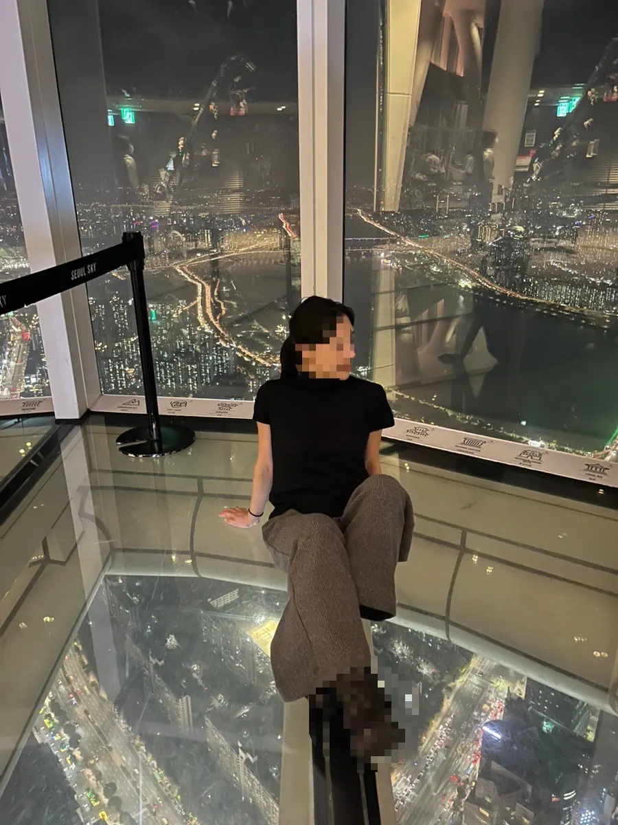 รีวิว Seoul Sky Lotte Tower 2026: ชมวิวกรุงโซลสุดปังพร้อมส่วนลด