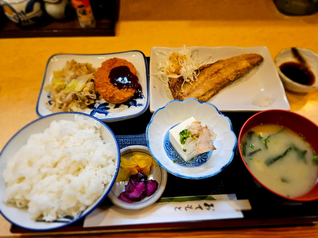 くぅたろう福岡ランチ|地元で愛される博多駅周辺のコスパ定食