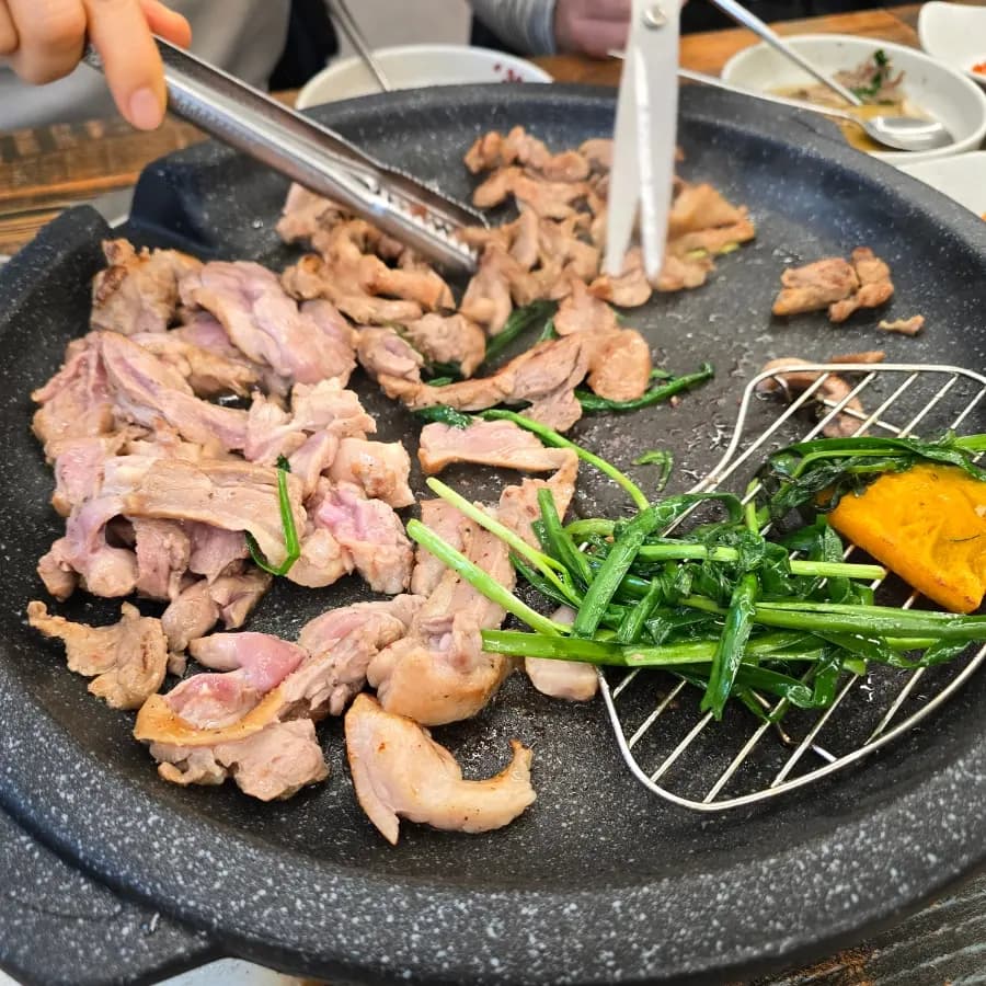 มูจูโอรี: ร้านเป็ดเจ้าดังใกล้สกีรีสอร์ตมูจู (อัปเดต 2026)