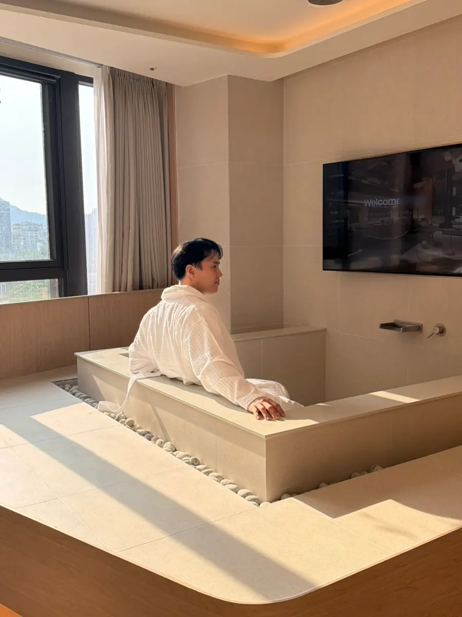 UH Continental Seoul Center Review 2026: Private Spa & Group Stays