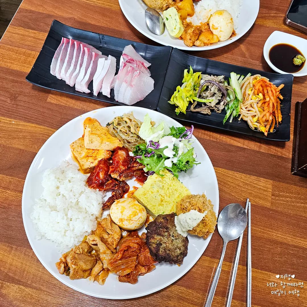 Usami Buffet Moseulpo: A Must-Try Korean Lunch in Daejeong