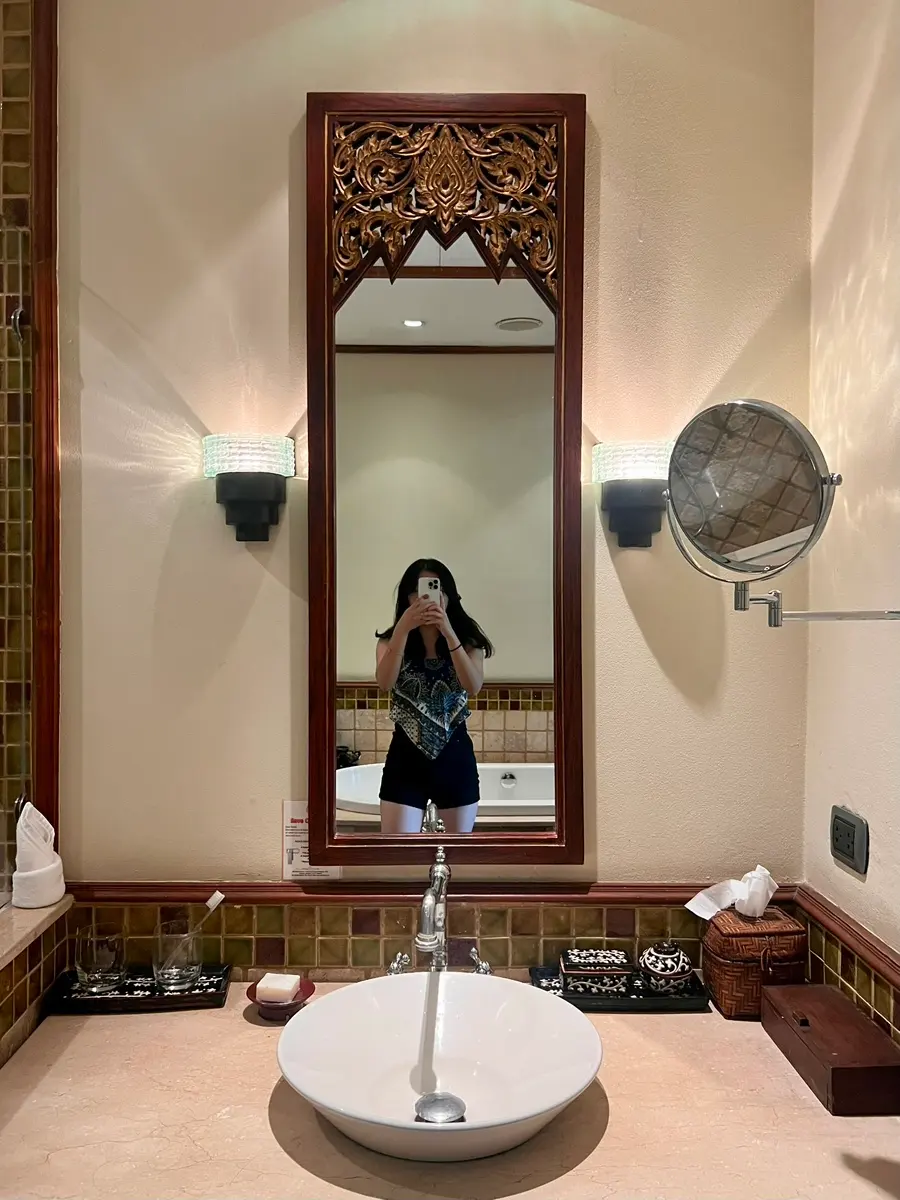 Ariyasomvilla Bangkok Review 2026: Boutique Charm, Spa & Dining