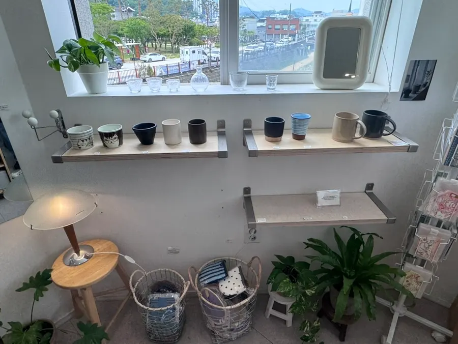 Danpyeonseon Gongju: Discover This Curated Souvenir Shop Gem