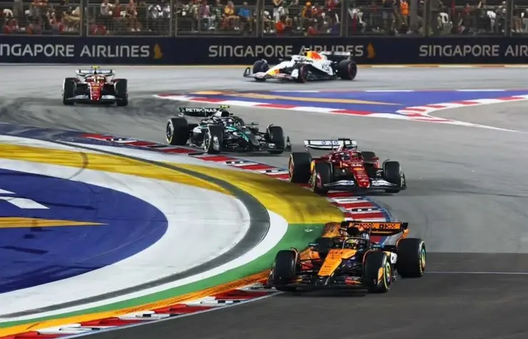 Singapore F1 Grand Prix 2026: 3-Night Hotel Package & August Discounts