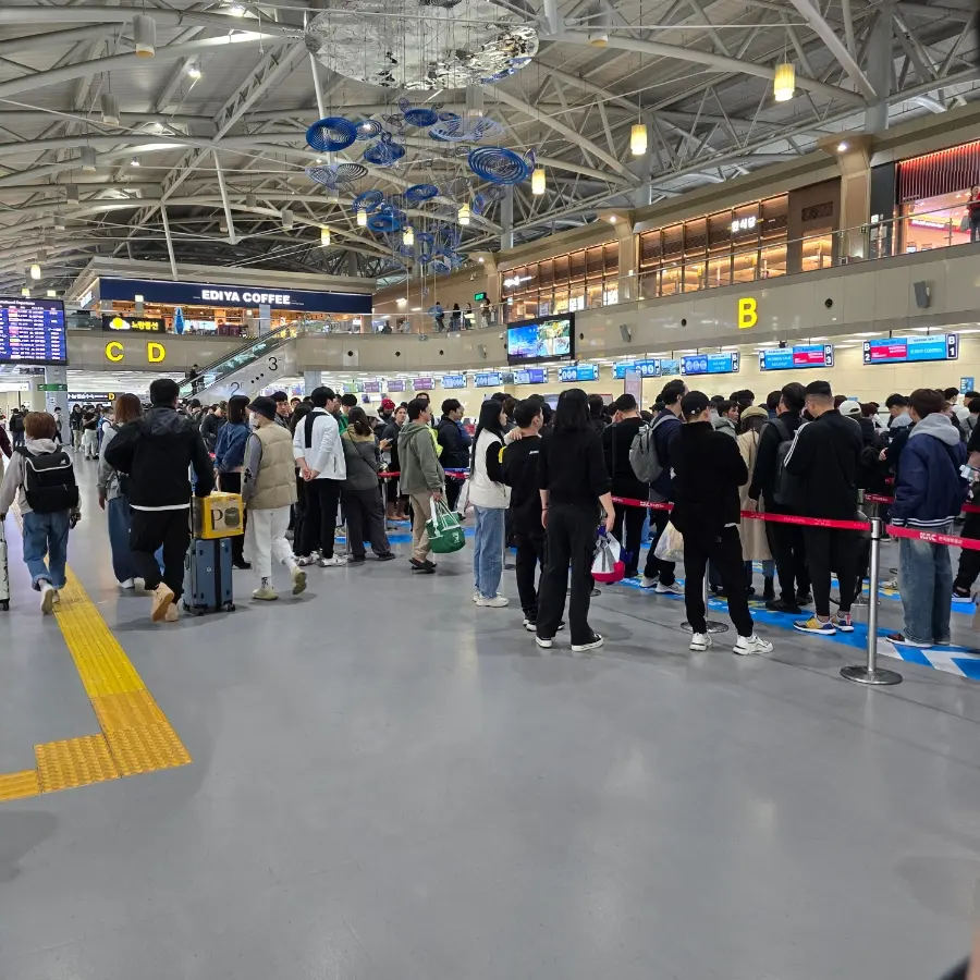 부산 김해공항 공항서비스와 주차장 정보