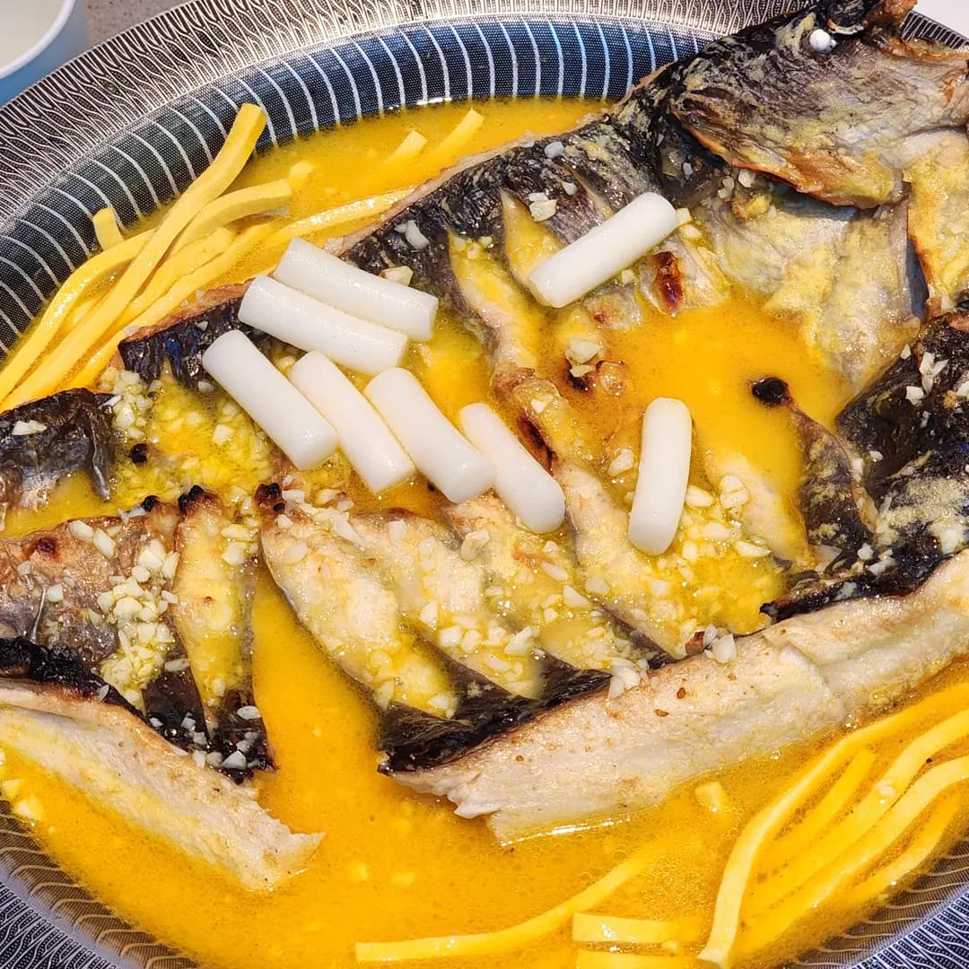 중국 웨이하이 한락방 현지인 맛집 반티엔야오 카오위 생선찜 대박