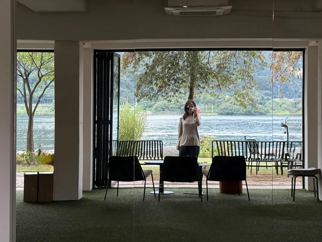 Namyangju's Square Garden: North Han River View Bakery Cafe