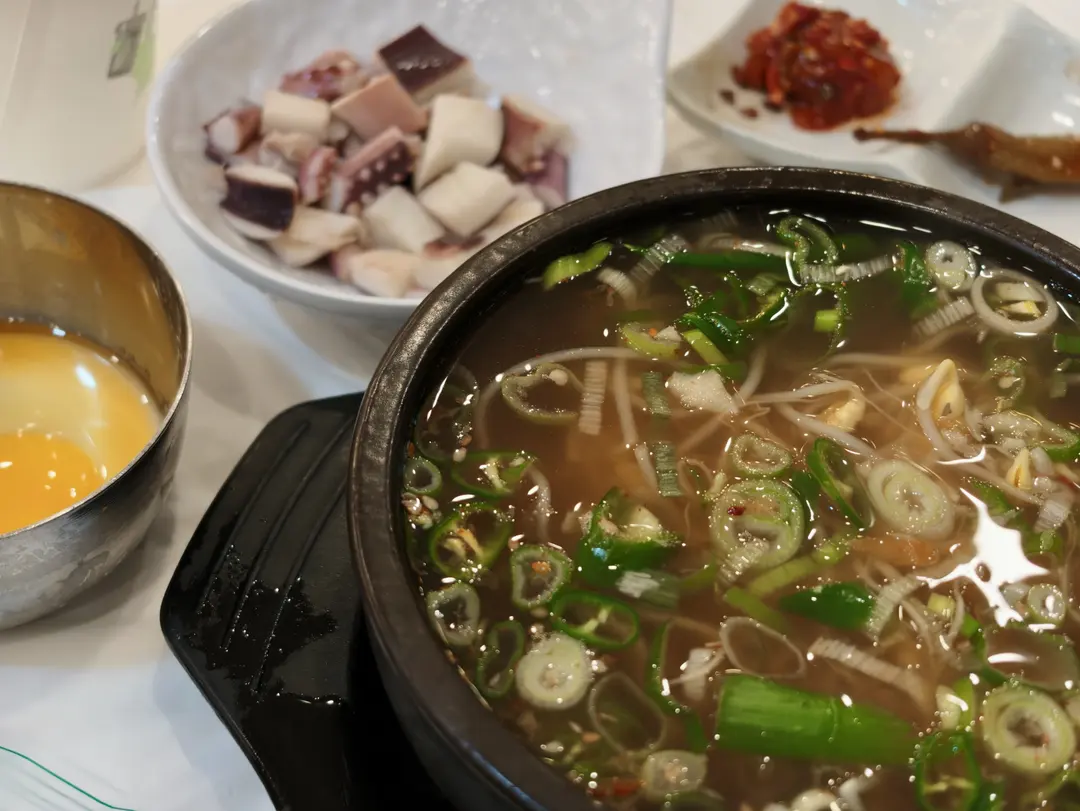 Hyundaebok Jeonju Main Branch Review: Essential Bean Sprout Soup