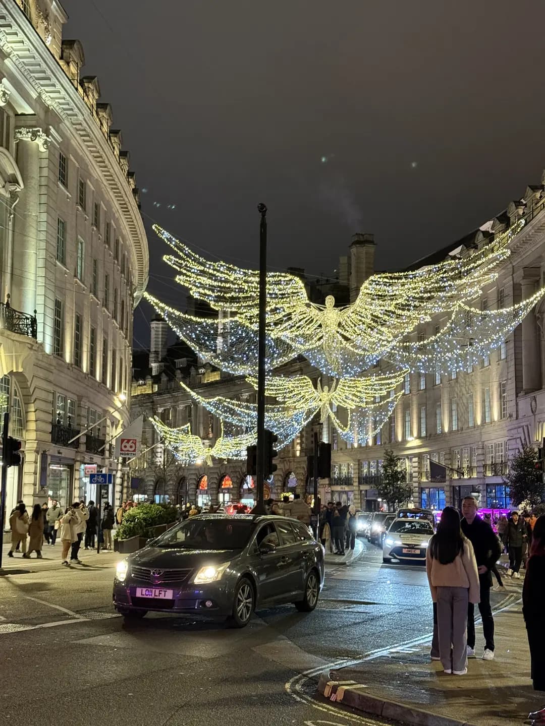 London Christmas Lights 2026: Regent Street & Harrods Sparkle