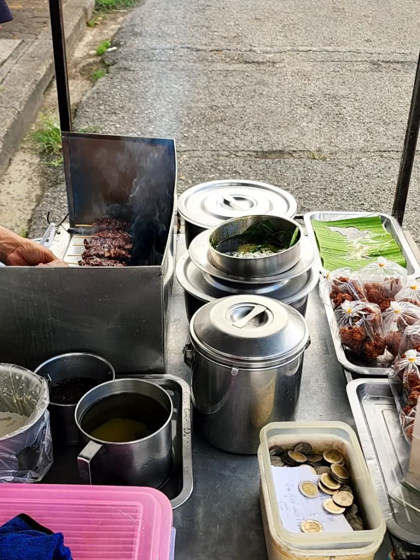 Close-up of grilled Mu Ping skewers