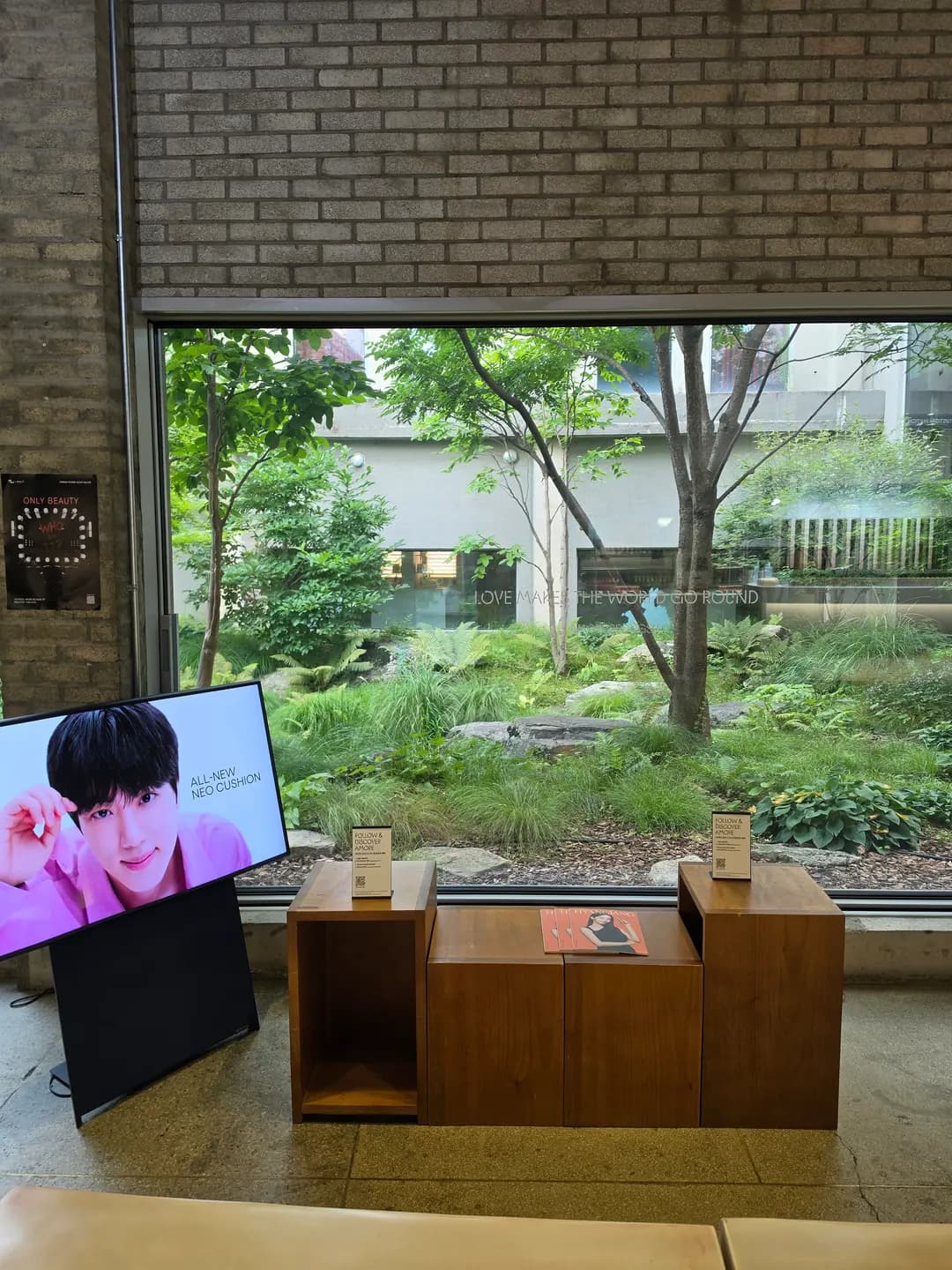 Amore Seongsu Seoul Review 2026: Beauty Experiences & Samples
