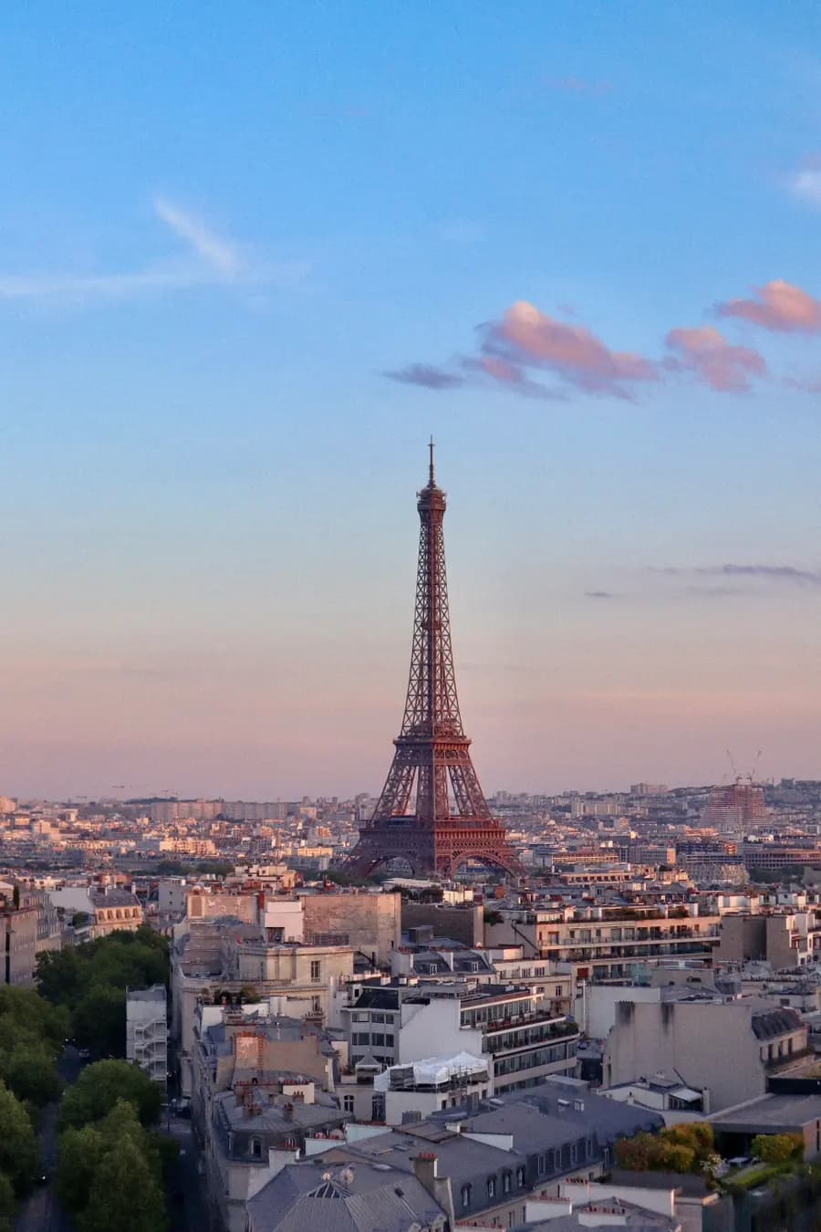 Arc de Triomphe Paris: Eiffel Tower Sunset & Free Entry 2026