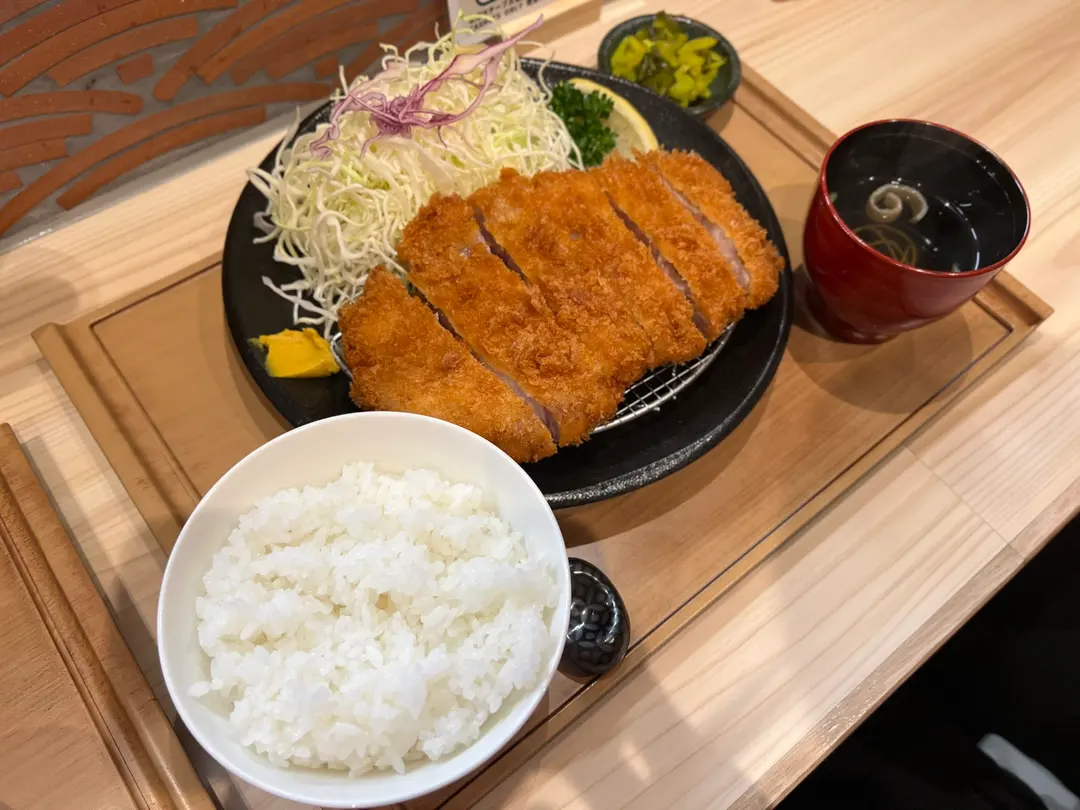 Tokyo Ginza Katsu-don: 'Makes People Happy' Restaurant Review 2026