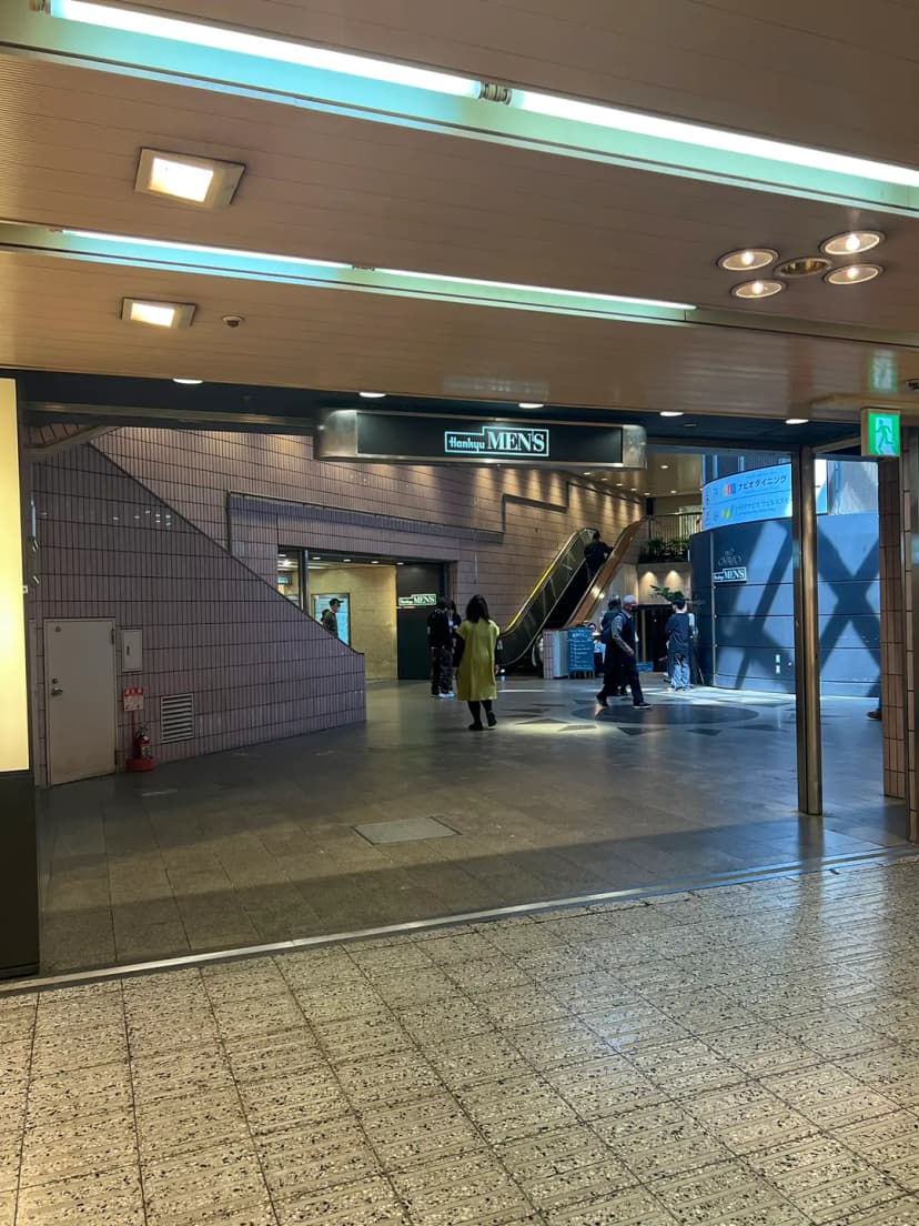 Whity梅田地下街地圖