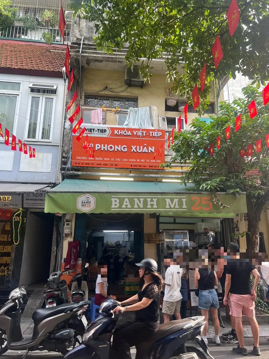 Banh Mi 25 Hanoi Review 2026: Hoan Kiem's Must-Try Sandwich