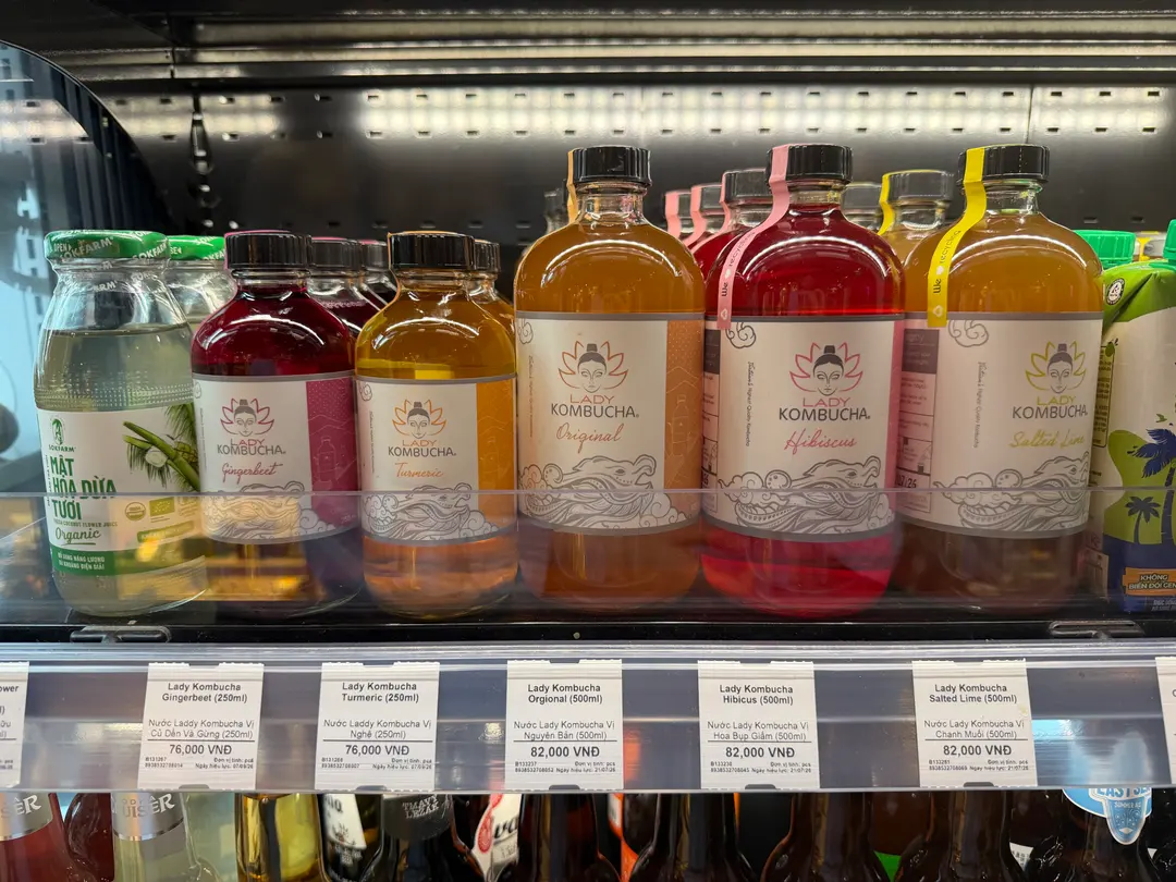 Ho Chi Minh Kombucha 2026: Lady Kombucha vs. VGeen at Local Markets