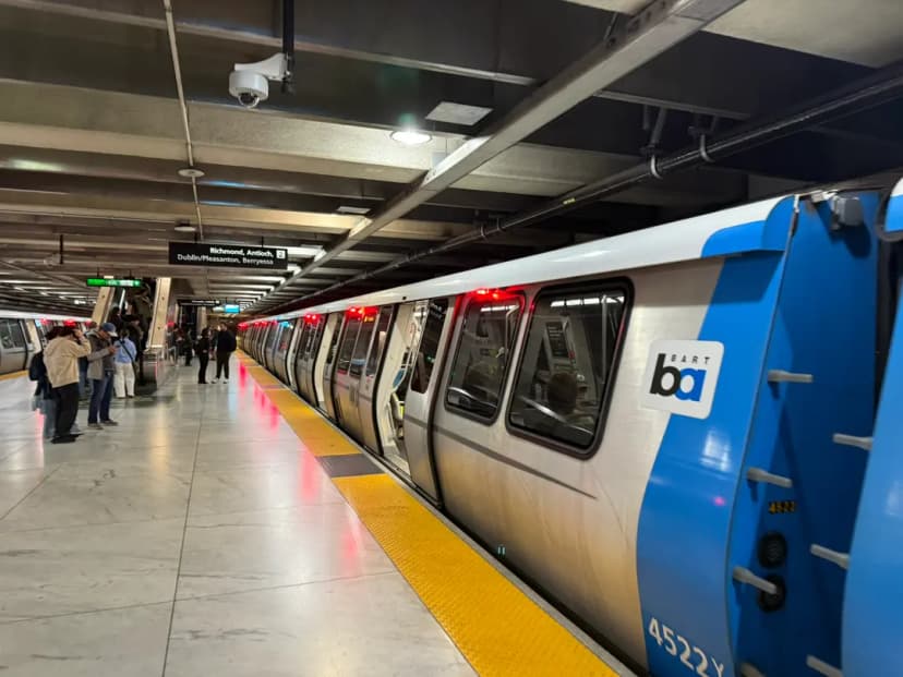 サンフランシスコ空港 BART