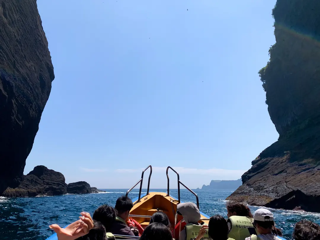 우도 가볼만한곳 여행코스 추천 우도 동굴 보트 투어 고양이선장