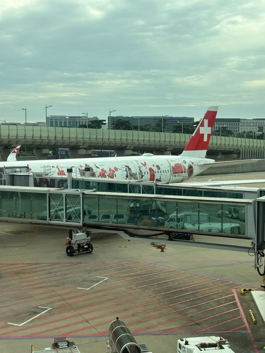 スイス航空エコノミークラス搭乗記|仁川-チューリッヒ直行便 A350-900レビュー