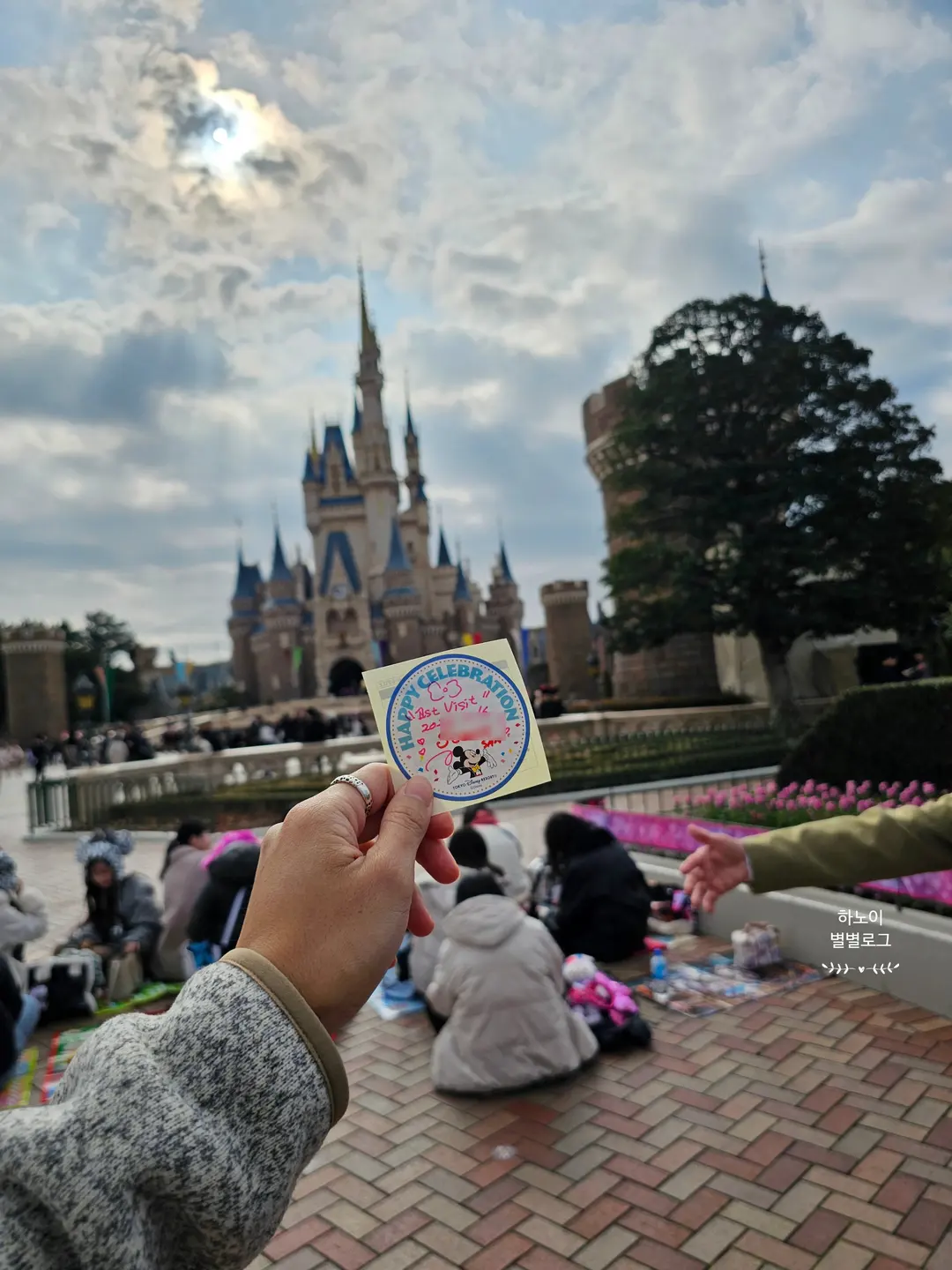 Tokyo Disney First Visit 2026: 3 Must-Know Tips for Magic