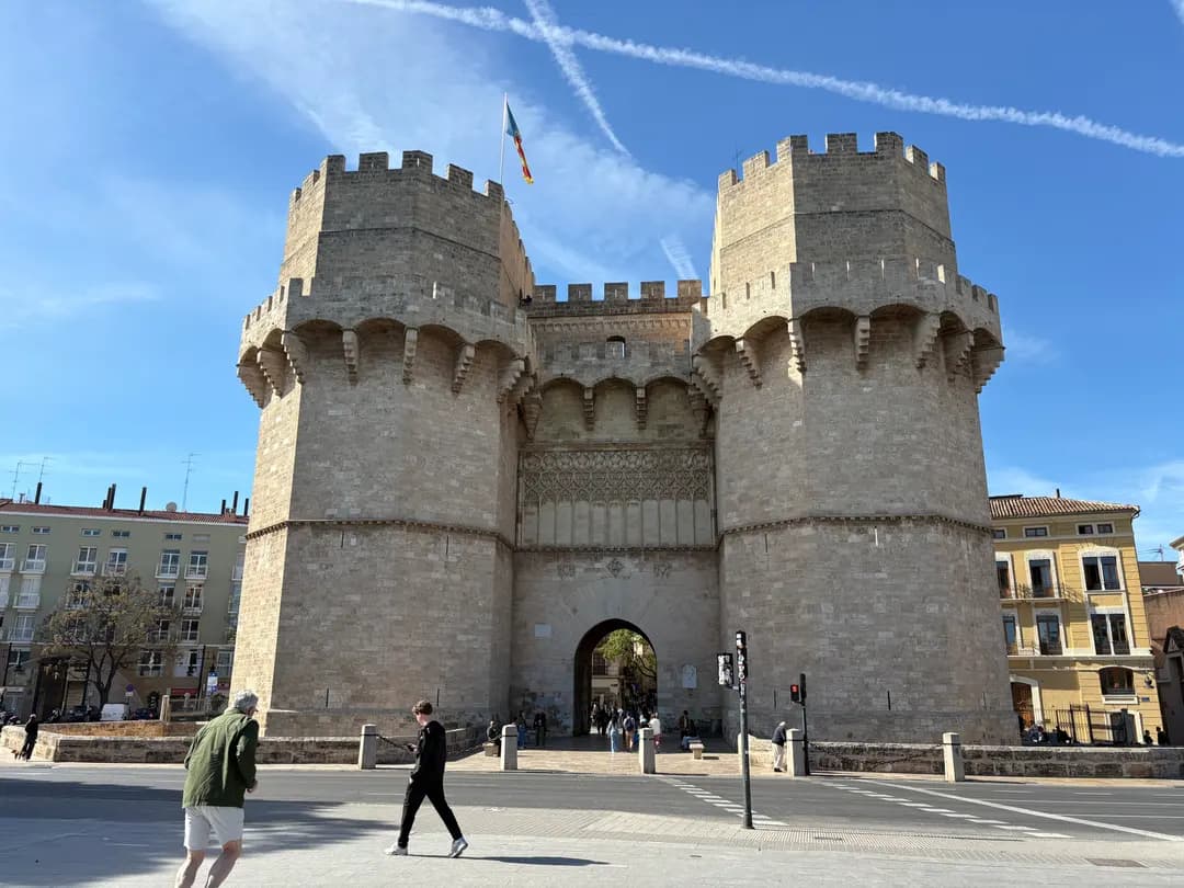 Torres de Serranos Valencia 2026 Guide: Panoramic City Views