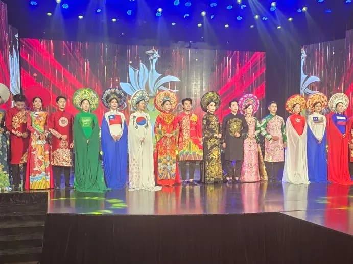 Da Nang Ao Dai Show Review 2026: A Family-Friendly Cultural Gem