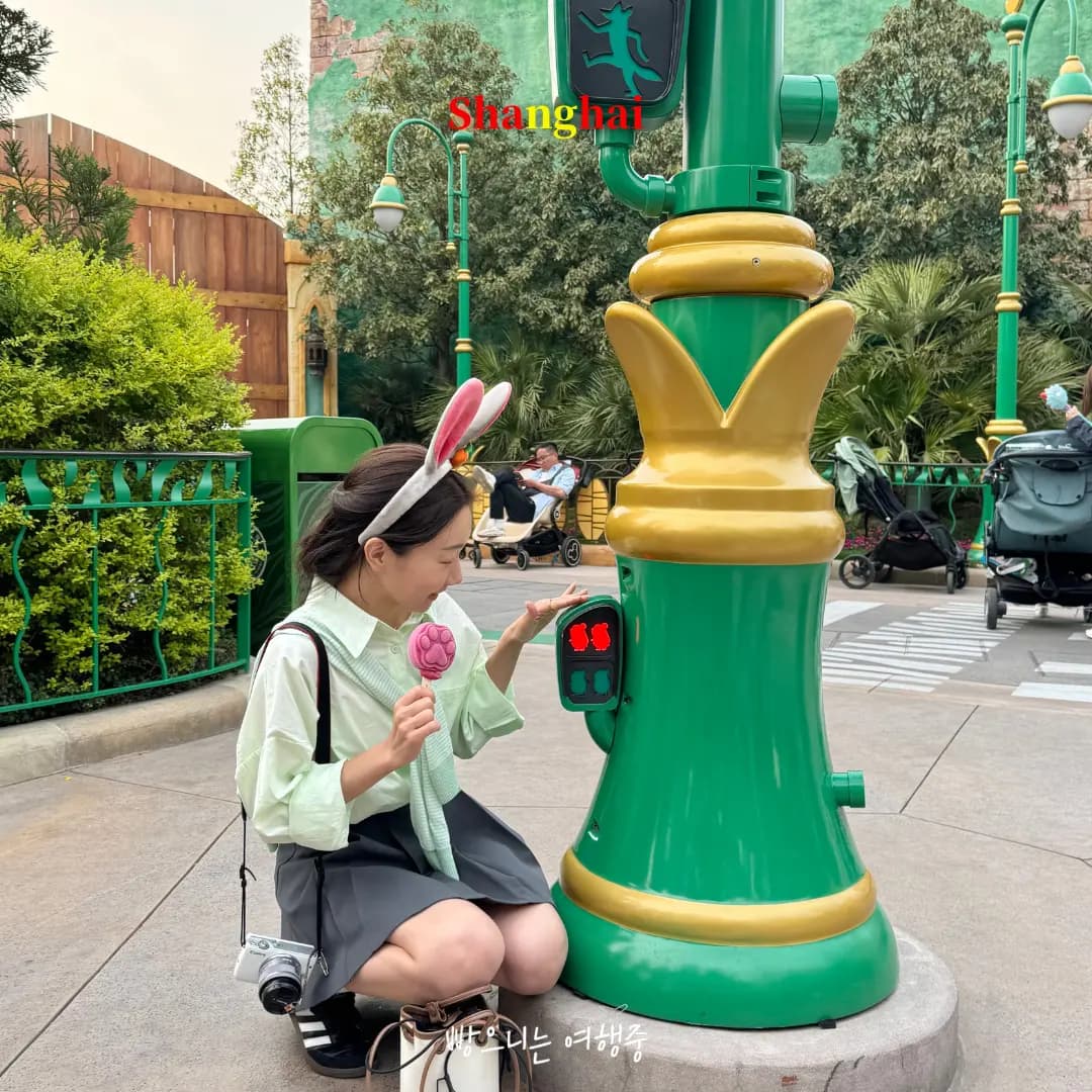 Shanghai Disneyland: 4 Must-Do Experiences for a Magical Day 2026