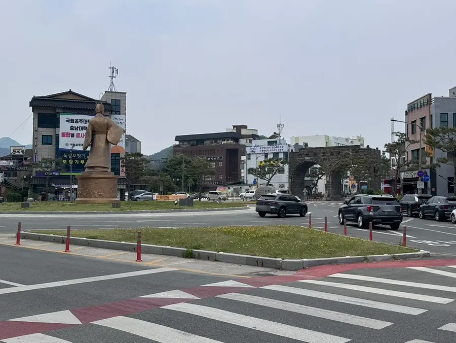 10월 11월 가을 여행지 추천 공주 1박 2일 여행 코스 맛집 카페 가볼만한 곳 총정리