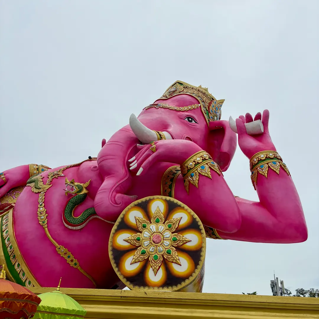 Pink Ganesha Chachoengsao: Bangkok's Unique Elephant God