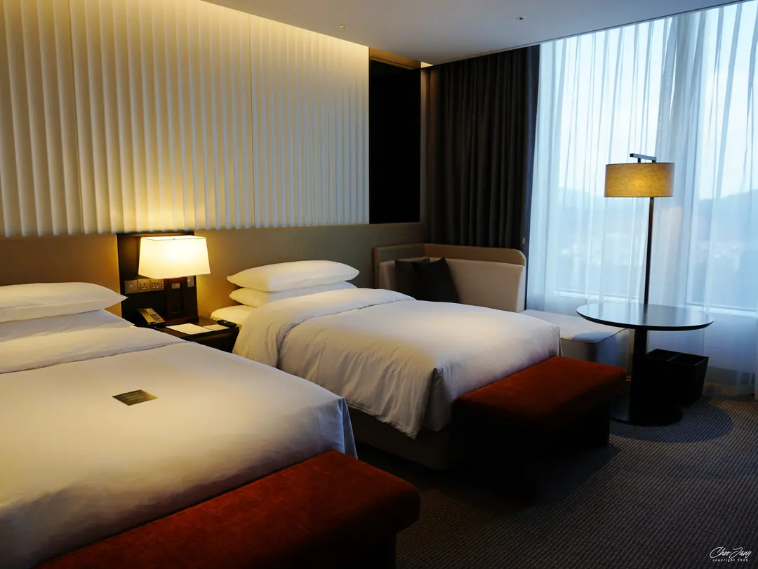 Hotel Onoma Daejeon Review 2026: Deluxe Twin, Pool & Breakfast