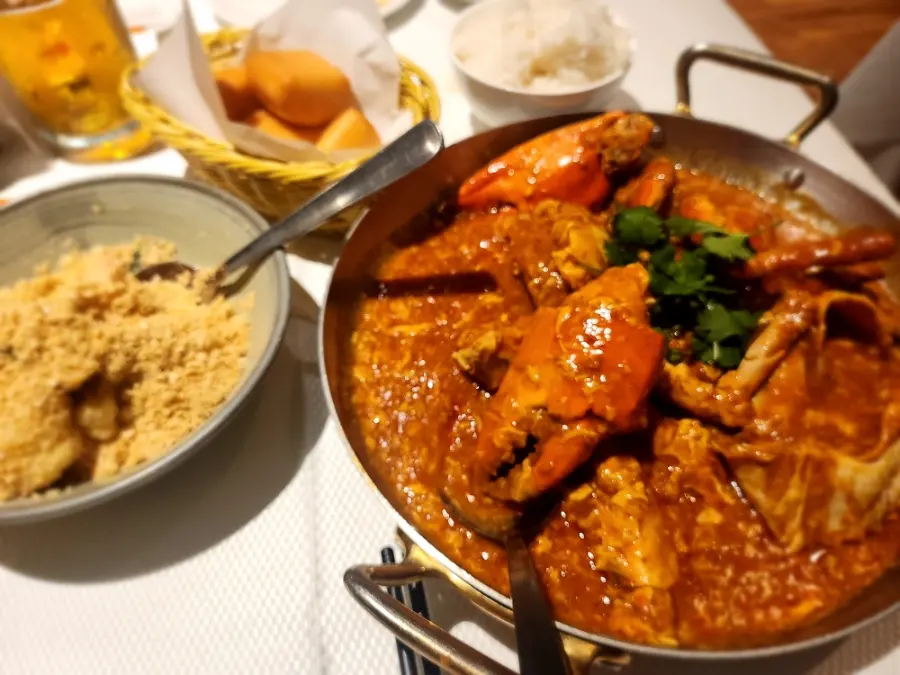 Jumbo Seafood Singapore Review: Iconic Chili Crab & Cereal Prawns