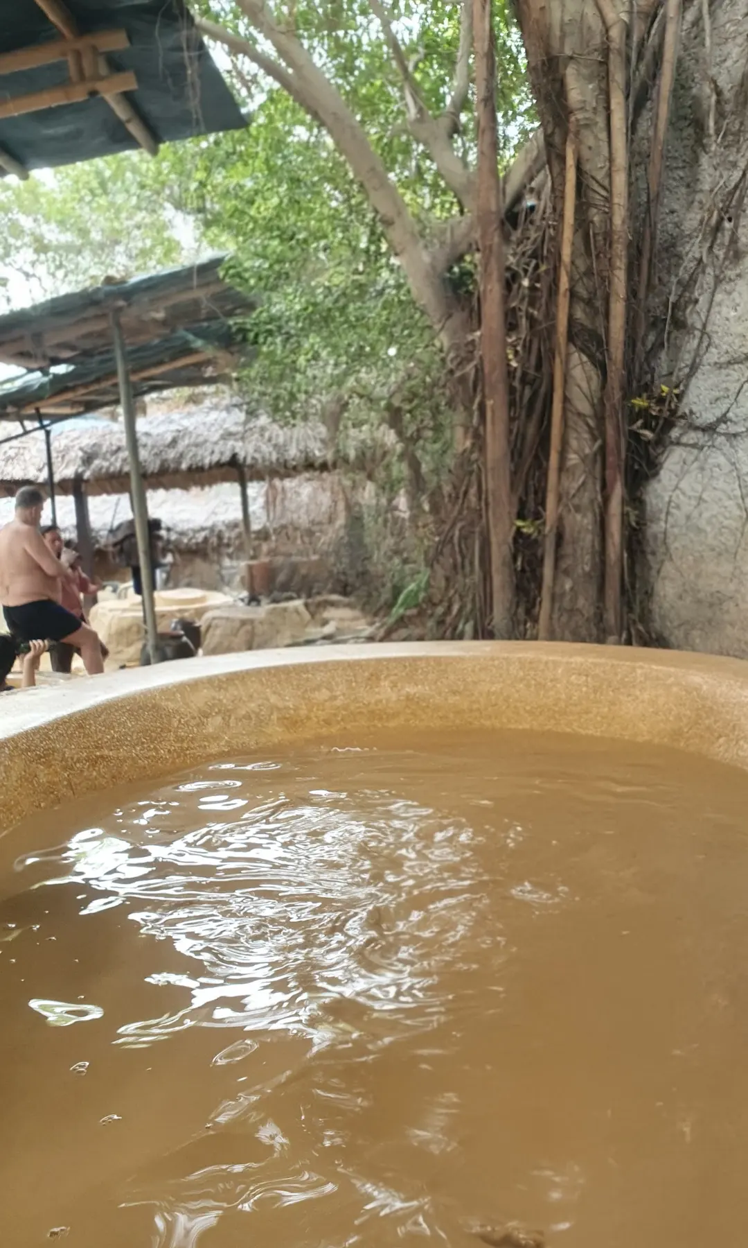 รีวิว i-Resort Mud Spa ญาจาง 2026: ราคา วิธีไป & คุ้มมั้ย?