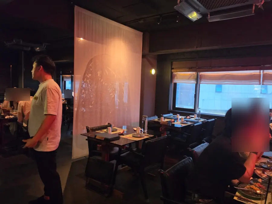 馬那噢餐廳內部座位