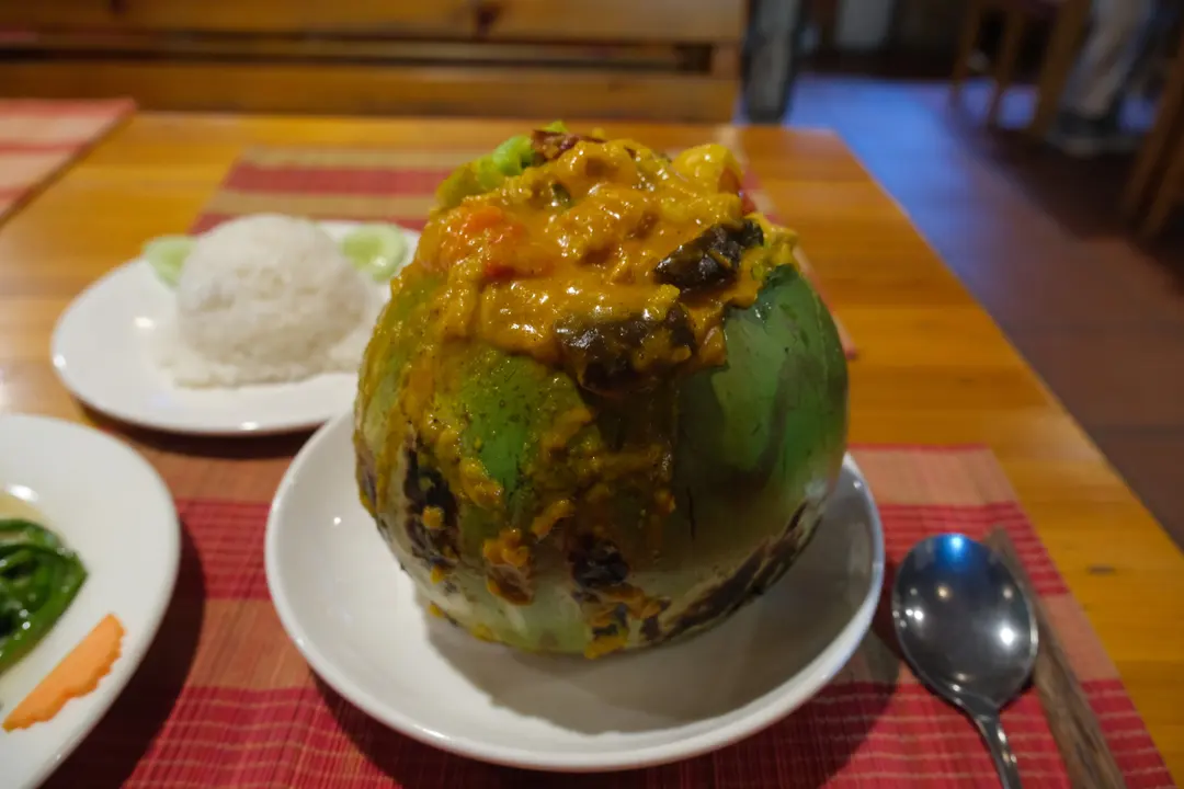 Yummy Restaurant Sapa Review 2026: Chicken Coconut Curry