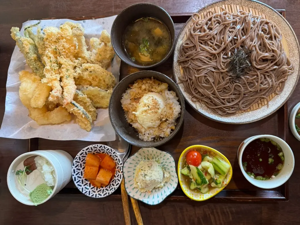 제주여행코스 스누피가든 근처 맛집 김녕빗소리 바당세트 모밀과 튀김